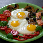 <p><b>Yeməkdən sonra yuxunuz gəlirsə, diqqət – <font color="#ff0000">Bu xəstəliyin xəbərçisi ola bilər!&nbsp;</font></b></p>