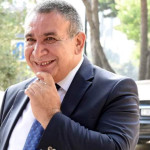 <p><b>"Dinin hakim olduğu ölkələrdə yaşananları görmürükmü?" -<font color="#ff0000"> Rəşad Məcid&nbsp;&nbsp;</font></b></p>