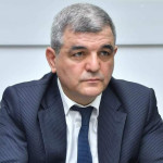<p><b><font color="#ff0000">Ağzın sarısı, ağlın yarısı: </font>deputat Fazil Mustafadan professor Tahirzadəyə sərt cavab&nbsp;</b></p>