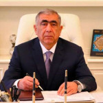 <p><b>&nbsp;Saleh Məmmədov 30 ildən artıq “Azəravtoyol”da çalışıb -<font color="#ff0000"> DOSYE&nbsp;</font></b></p>