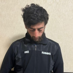 <p><b>Polis Sumqayıtda Dövlət Bayrağına hörmətsizlik edən şəxsi saxlayıb&nbsp;</b></p>