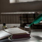 <p><b> Mən eşqin yolunda azmış biriyəm   </b></p>