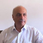 <p><b>&nbsp;Payız çiçəkləri hələ solmayıb</b></p>