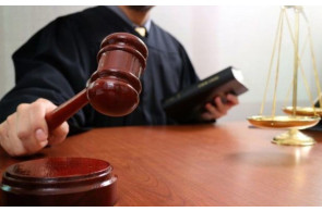 <p><b>Bu şəxsləri işdən çıxaranlar cərimələnəcək - <font color="#ff0000">QANUN&nbsp;</font></b></p>