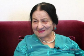 <p><b>SƏN ROMANTİK DÜNYALARIN XANIMI&nbsp;&nbsp;</b></p>