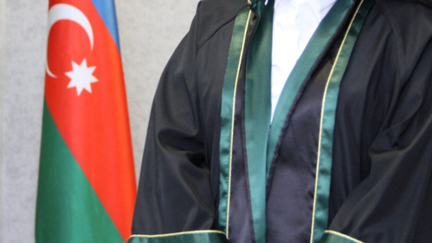 <p><b>Vəkil olmaq istəyənlər üçün elektron sənəd qəbulunun tarixi açıqlanıb&nbsp;</b></p>