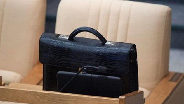 <p><b>Bu icra başçıları işçilər axtarır: <font color="#ff0000">Müavin,şöbə müdiri,sürücü...</font></b></p>