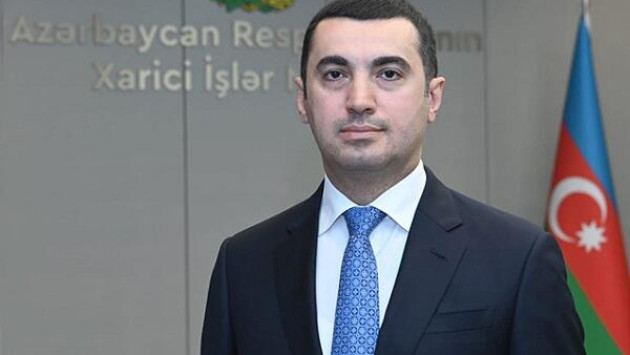 <p>Ayxan Hacızadə: Gəmidə olan 3 azərbaycanlının hamısı xilas edilib</p>