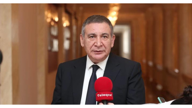 <p><b>Mətbuat Şurasında Dil Komissiyasının tərkibi formalaşdırılacaq&nbsp;</b></p>