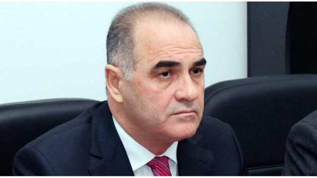 <p><font color="#ff0000"><b>YAXŞI ADAM  </b></font></p>