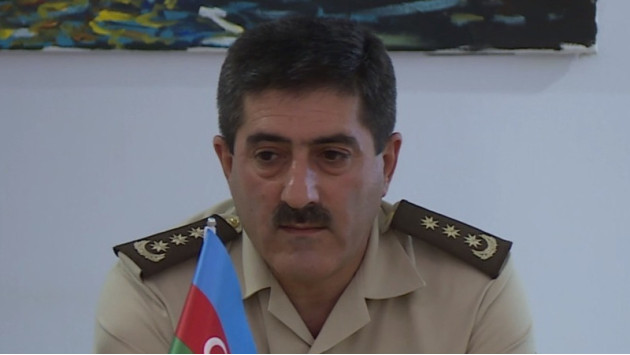 <p><b>Vüqar Qurbanov şeyxin polkovnik qohumuna vəzifə veribmiş </b></p>