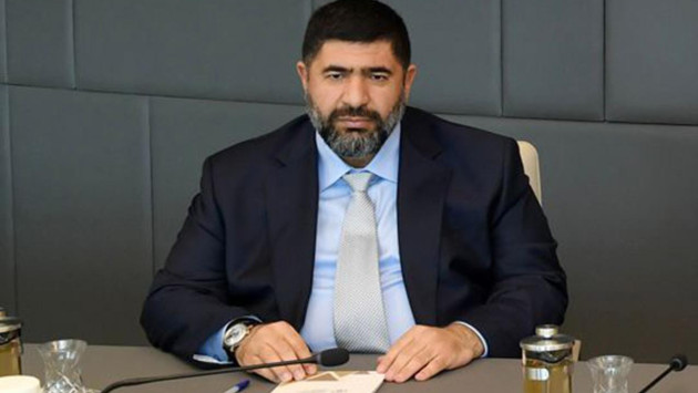 <p><b>Eyyubovlar az qala Azərbaycanın yarısını alıblar: <font color="#ff0000">Siyahıda daha nələr var?</font></b></p>