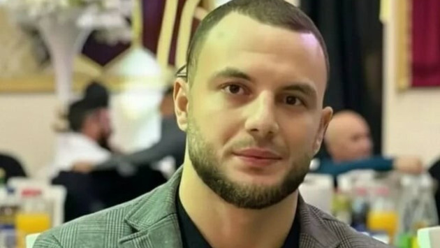 <p><b>Bakıda gecə klubunun qarşısındakı QƏTLİN TƏFƏRRÜATI: <font color="#ff0000">"Hadisə baş verən gün Emil bizdə müştəri idi"&nbsp;&nbsp;</font></b></p>