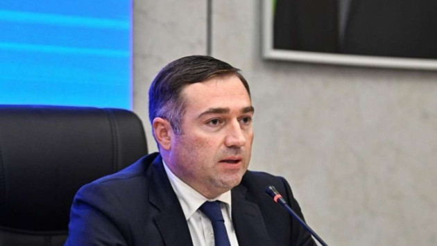 <p><b>Prezident onu nazir müavini təyin etdi -<font color="#ff0000"> FOTO&nbsp;</font></b></p>