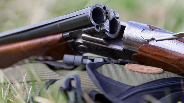 <p><b>Ağstafada silahlı şəxs peyda olub: <font color="#ff0000">Sakinləri ölümlə hədələyən Hamlet KİMDİR?  </font></b></p>