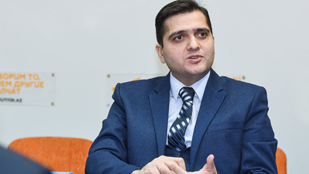 <p><b>Elxan Şahinoğlu Aİ-nin <font color="#ff0000">SEPAH addımını şərh etdi</font></b></p>