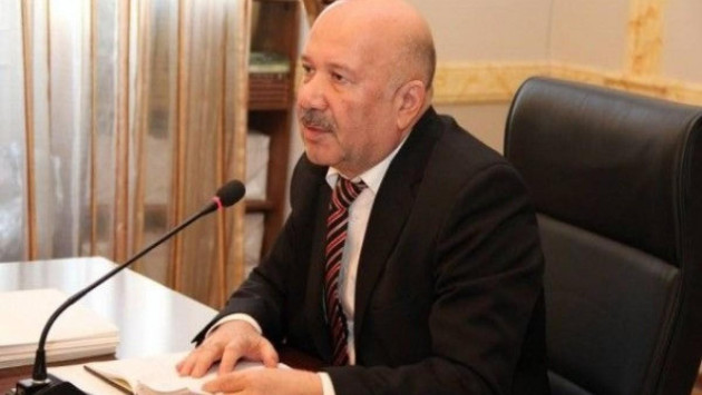 <p><b>"BU, NƏ ÖZBAŞINALIQDIR, NƏ YİYƏSİZLİKDİR?..." -<font color="#ff0000"> Deputat sərt DANIŞDI&nbsp;</font></b></p>