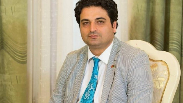 <p><b>Molla rejiminin doğma Naxçıvanımıza etdiyi hücumu düşünərkən -<font color="#ff0000"> Sayman Aruz yazır</font></b></p>