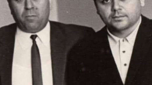 <p><b>Nəbi Xəzrinin oğlu iki şairin <font color="#ff0000">dostluğundan yazdı</font></b></p>