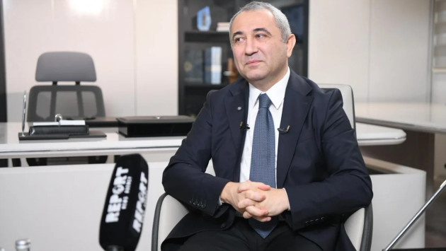 <p><b><font color="#ff0000">Anar Rzayev:</font> "Mən əsasən Bakı metrosundan istifadə edirəm"&nbsp;</b></p>