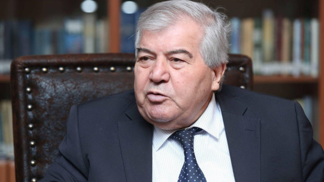 <p><b>SABİR RÜSTƏMXANLI: DƏYİŞMƏZ VƏ ƏBƏDİ ÜNVANIMIZ   —<font color="#ff0000">  Sabir Abdin YAZIR&nbsp;</font></b></p>