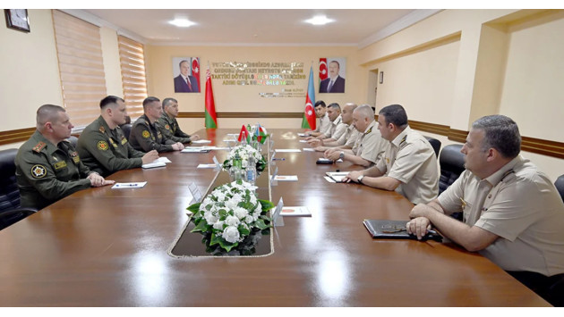 <p><b>Azərbaycan və Belarus arasında hərbi obyektlərin mühafizəsi müzakirə olunub&nbsp;</b></p>