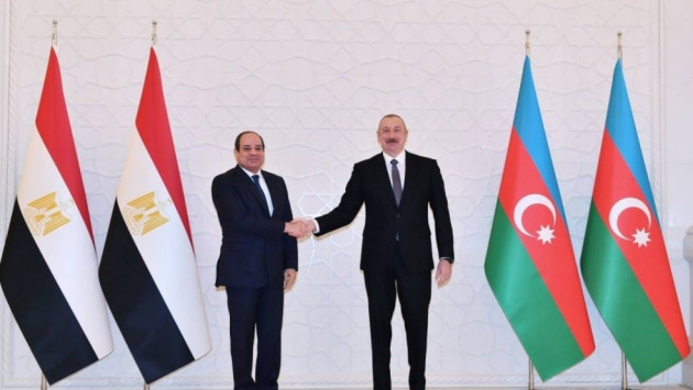 <p><b>Prezident İlham Əliyev Əbdülfəttah əs-Sisiyə təbrik məktubu ünvanlayıb&nbsp;</b></p>