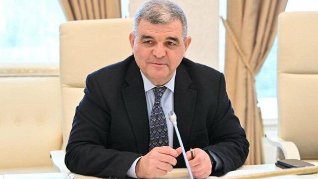 <p>Fazil Mustafa: “Cəmiyyətlərin sosioloji tədqiqi milli təhlükəsizlik və regional rəqabət baxımından mühüm əhəmiyyət daşıyır”</p>
