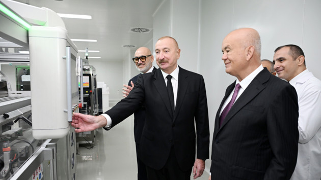 <p>İlham Əliyev Pirallahıda dərman zavodunu açdı</p>