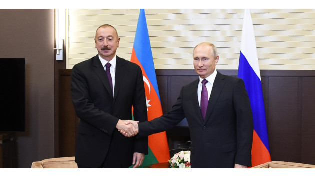 <p><b>Prezident İlham Əliyev Putinə zəng edib&nbsp;</b></p>